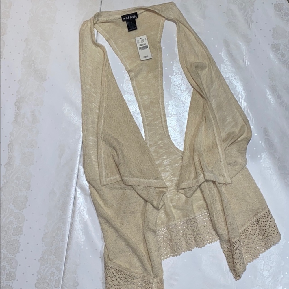 Cardigan racer back